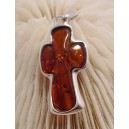 Pendentif Croix  ambre  