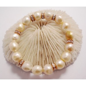 http://lilot-cado.fr/285-459-thickbox/bracelet-perles-de-verre-brillants-1.jpg