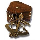 Sextant en laiton avec coffret en bois de rose